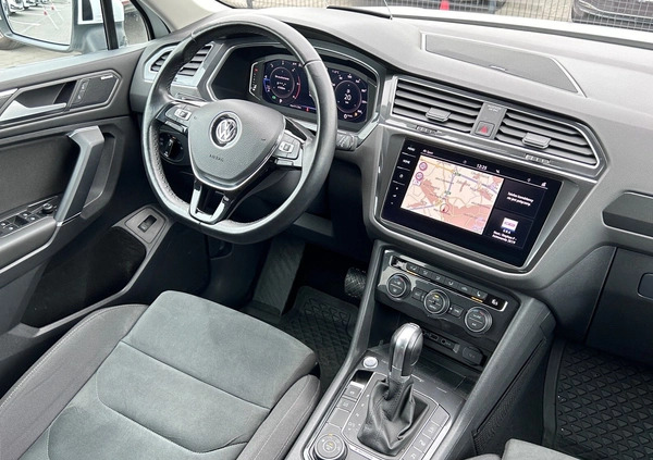 Volkswagen Tiguan Allspace cena 146900 przebieg: 119256, rok produkcji 2019 z Czempiń małe 781